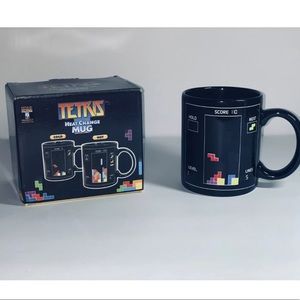 Official color changing Tetris arcade game mug